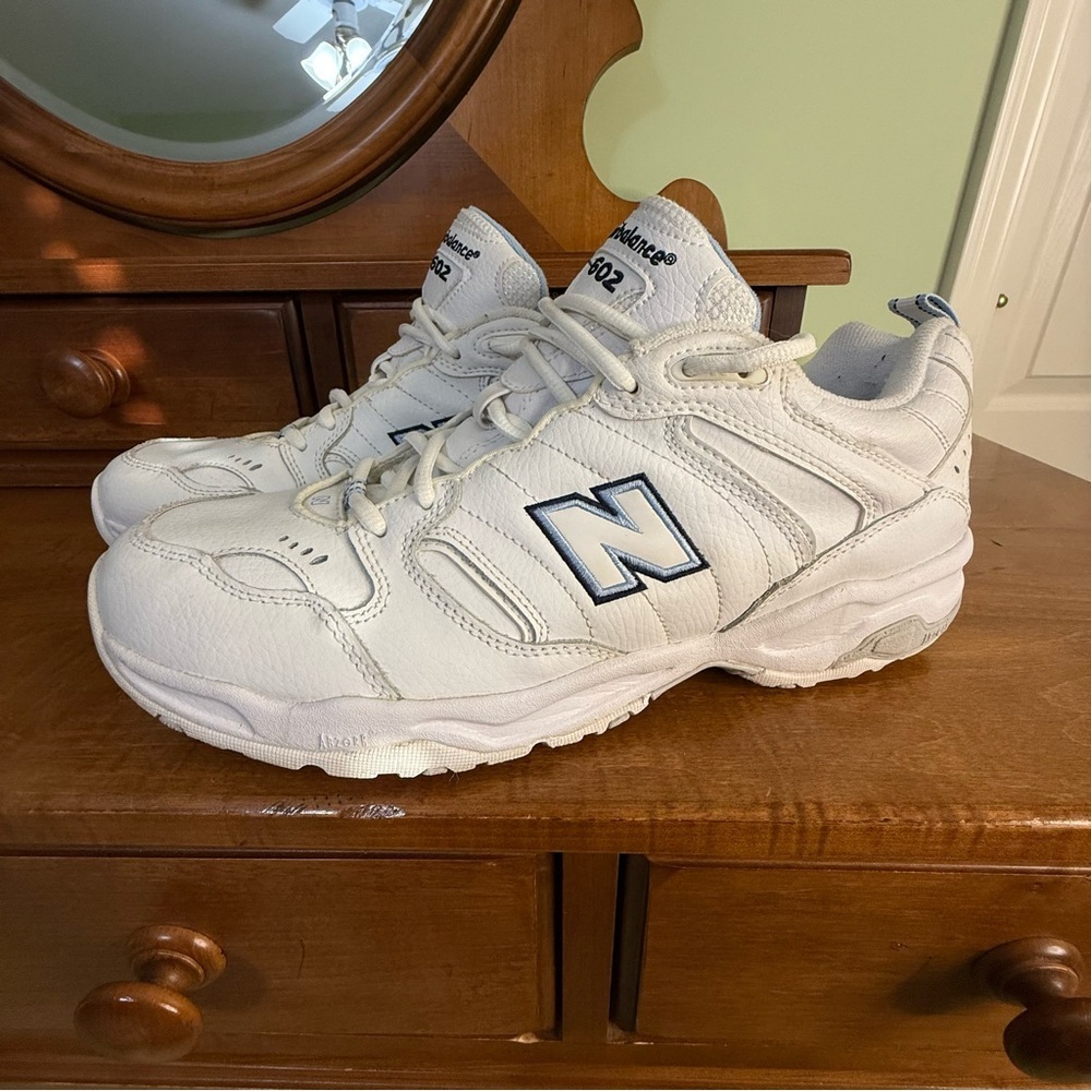 New Balance 602 White Leather Sneakers wonan 13 Chunky‎ Dad Shoe Comfy Walking